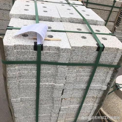 五蓮紅五蓮花石材是一種優(yōu)質(zhì)的建筑裝飾材料,因其獨(dú)特的紋理,色彩和